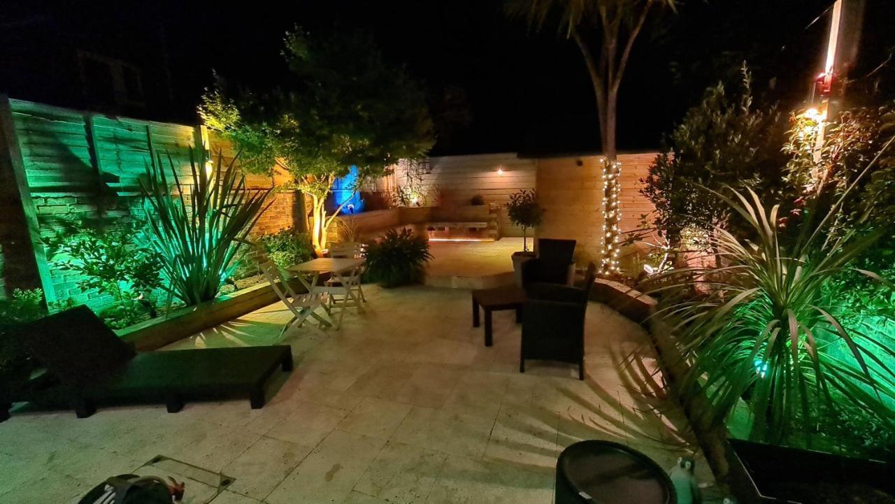 Cottage Grove Homestay Rooms พอร์ตสมัธ ภายนอก รูปภาพ